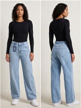 Denim Style Shop Light Wash Rhinestone Snowflake Wide Leg Jeans Size S Elastic